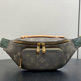 LOUIS VUITTON Rush
