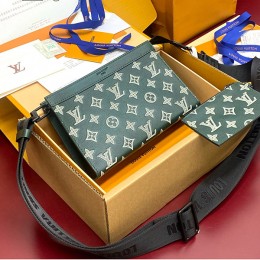 LOUIS VUITTON Gaston